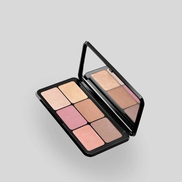 KIKO 01 IRRESISTIBLE TOTAL LOOK FACE POWDER PALETTE 15G